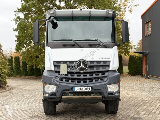 Traktor Mercedes Arocs 1840 4x4, L-Fahrerhaus