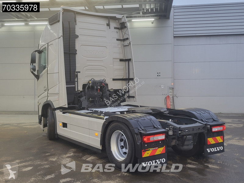 Cabeza tractora Volvo 500  4X2 XL Retarder 2x...