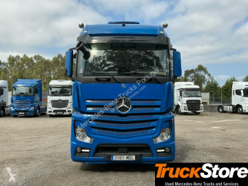 جرار Mercedes