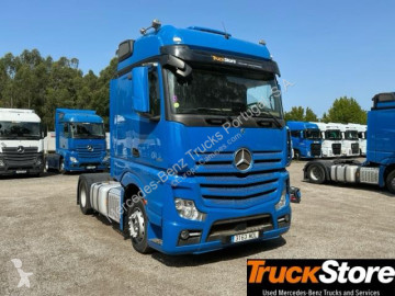 جرار Mercedes