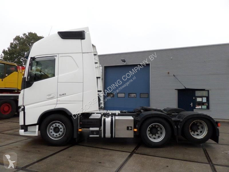 Traktor Volvo 6x2
