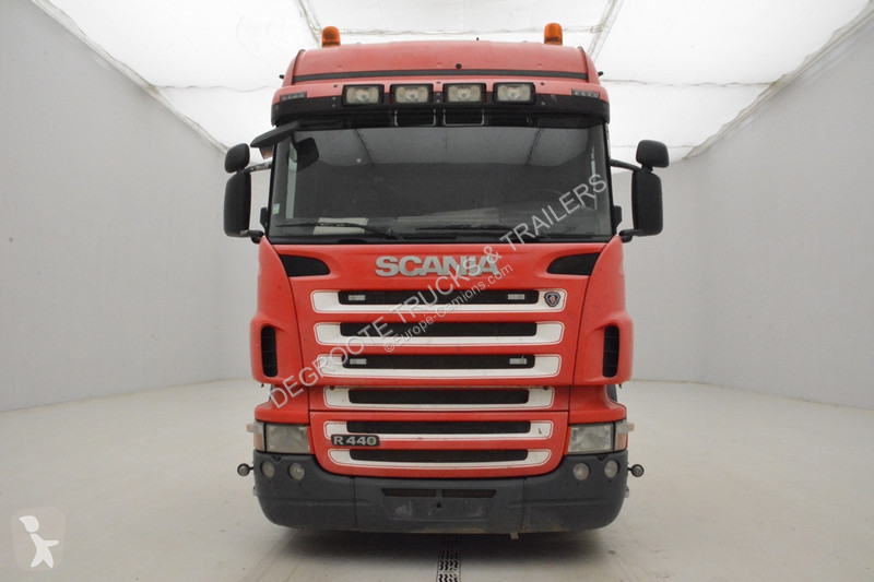 Traktor Scania 440