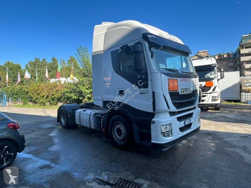 Cabeza tractora Iveco