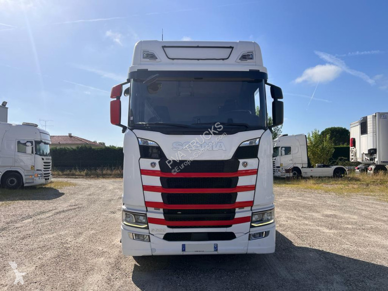 Tracteur Scania 500