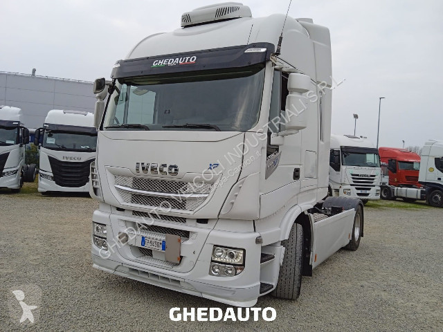 Tahač Iveco Stralis AS440ST/P - AS440ST/P TRATTORE
