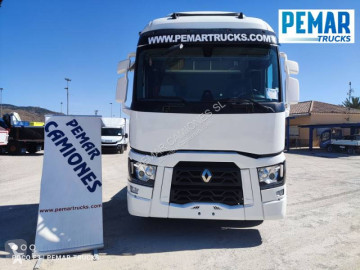 Tracteur produits dangereux / adr Renault