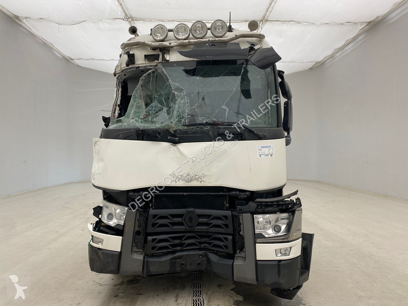 Traktor Renault T 480