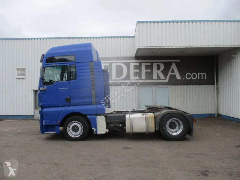 Traktor MAN , FOR PARTS ONLY , NO ENGINE AND...