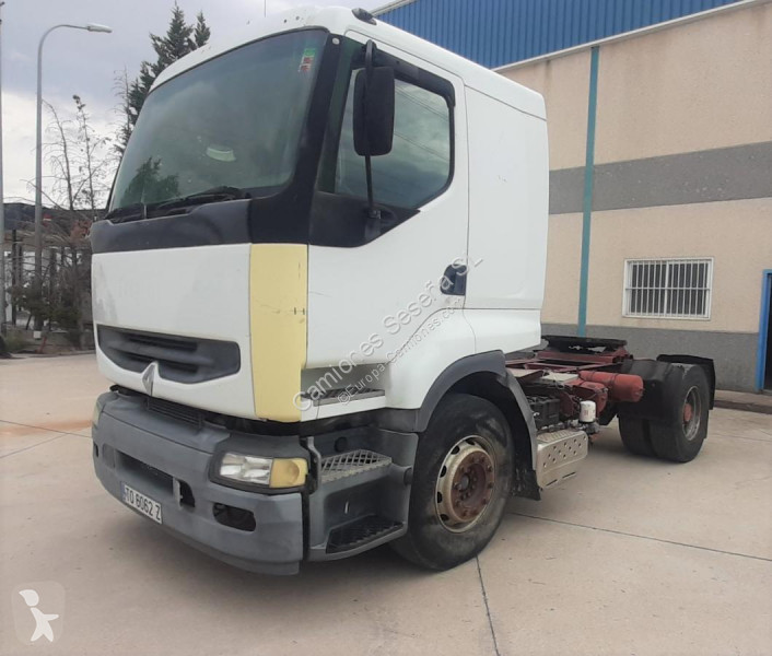 Tracteur Renault 385