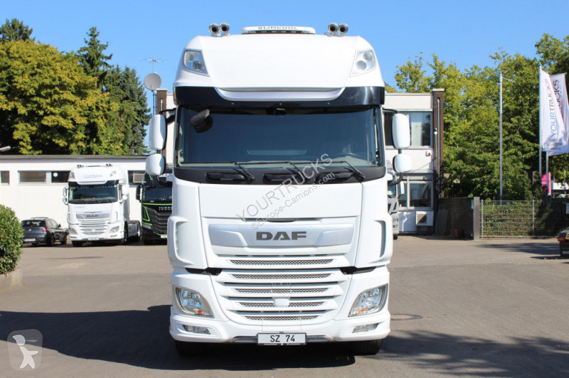 Tahač DAF 530 SSC Retarder Kühlbox 2 Tanks...