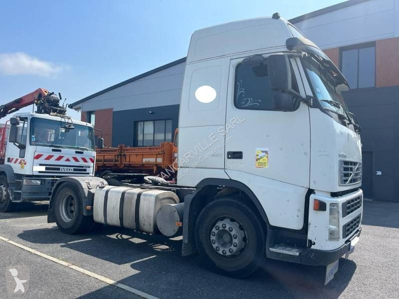 Traktor Volvo
