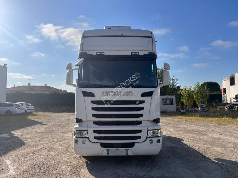 Tracteur Scania 490