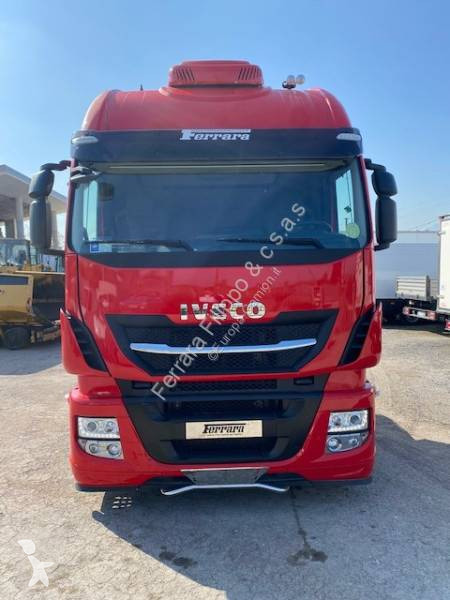 Traktor Iveco