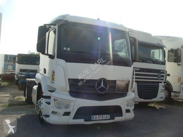 Tractor Mercedes