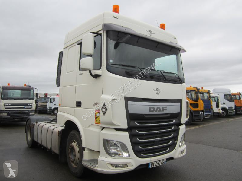 Tracteur DAF 460