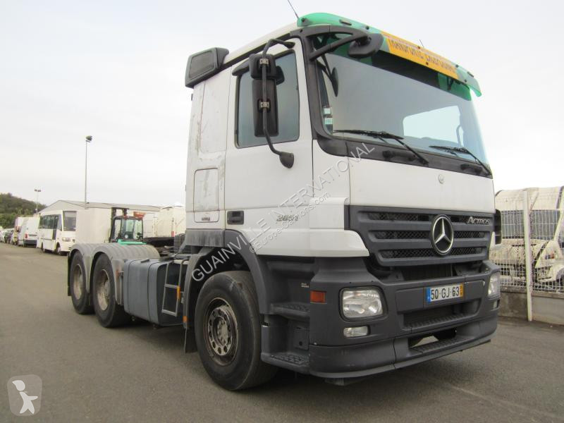 Traktor Mercedes 2651