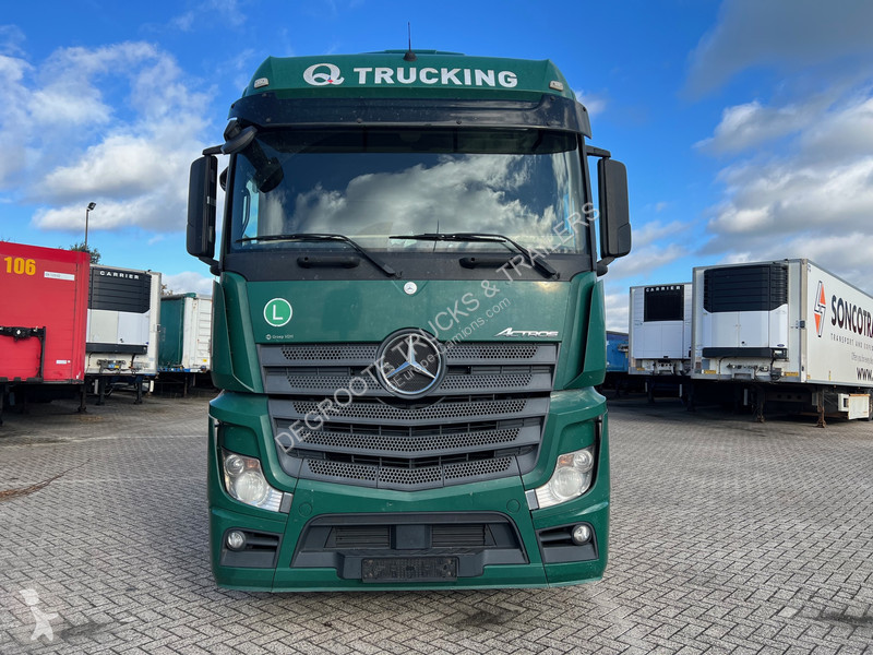 Trekker Mercedes 1845 BigSpace