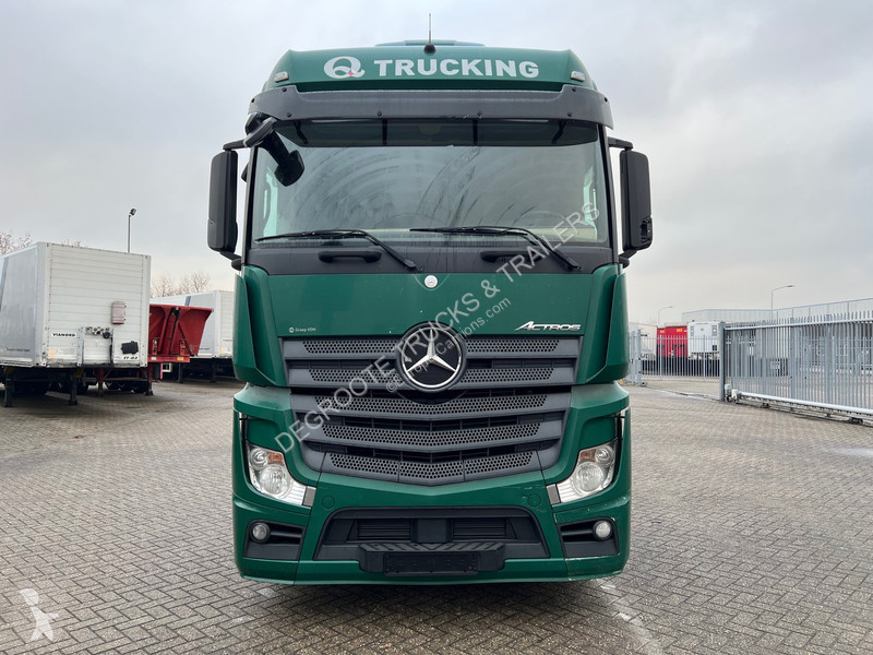 Trattore Stradale Mercedes 1845 BigSpace
