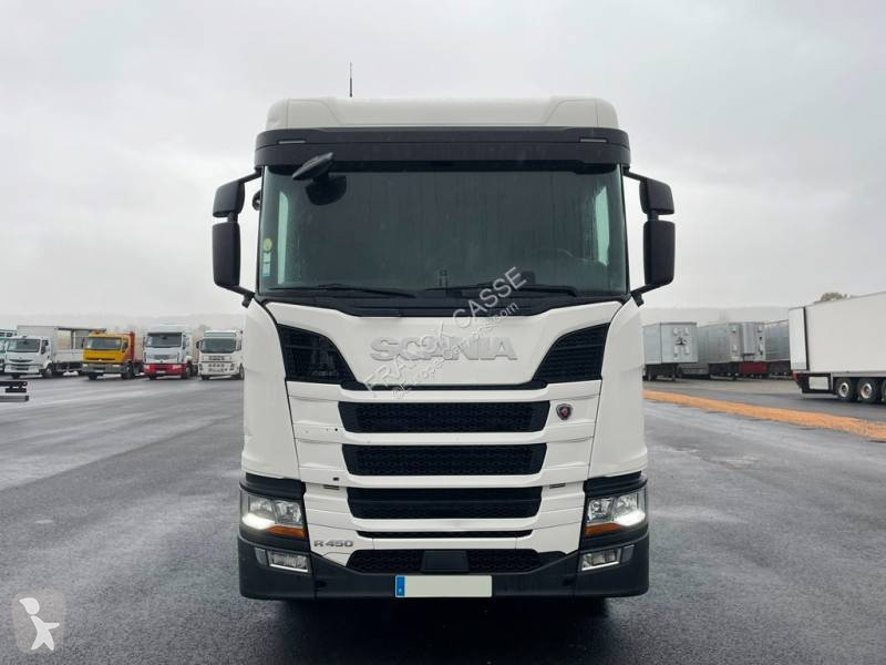 Tractor Scania