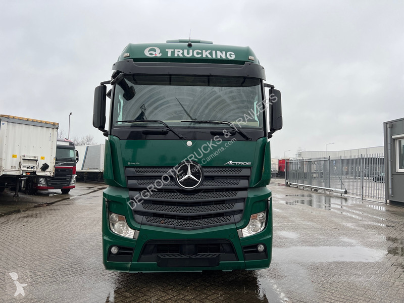 Traktor Mercedes 1845 BigSpace