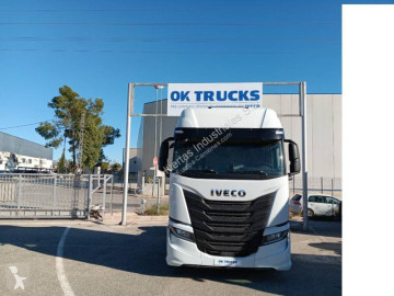 Iveco tractor unit