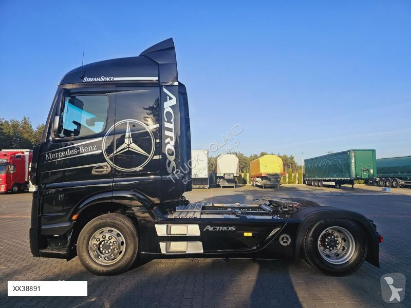 Tahač Mercedes ACTROS 1843