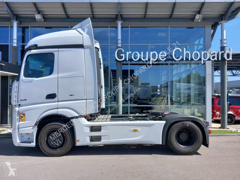 Traktor Mercedes