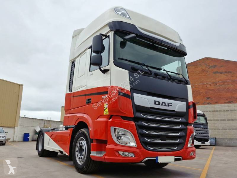 Traktor DAF