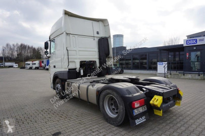 Cabeza tractora DAF