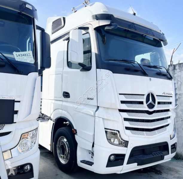Trattore Stradale Mercedes ACTROS