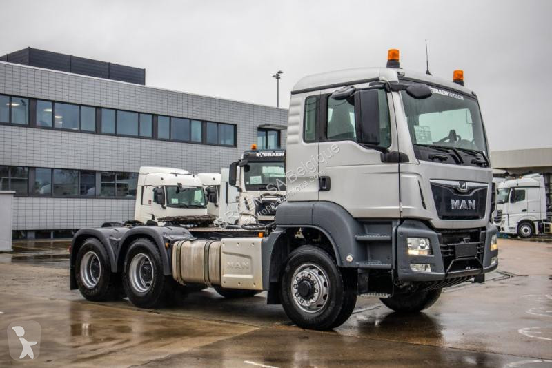 Traktor MAN 26.470 6X6H +HYDR