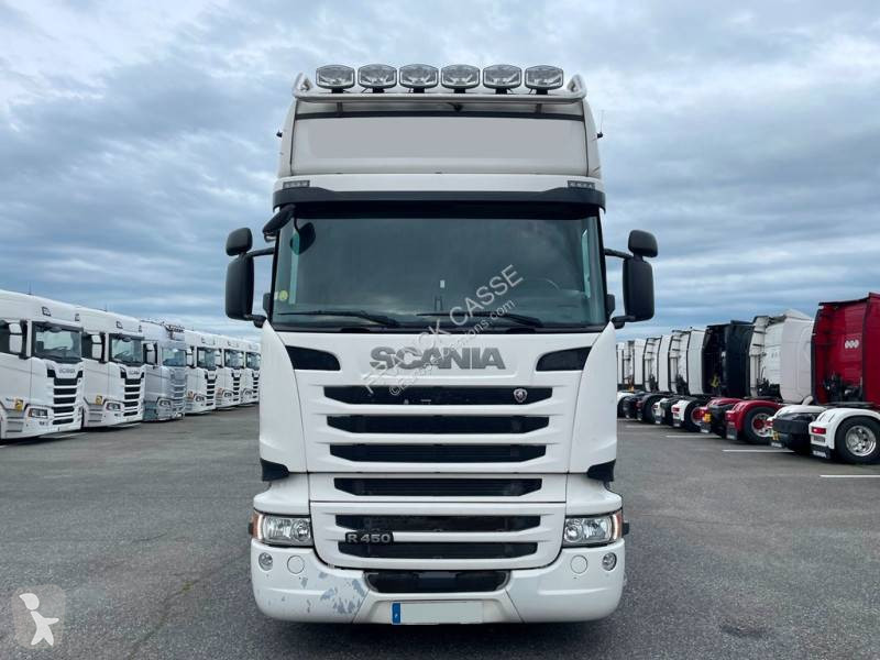 Tractor Scania