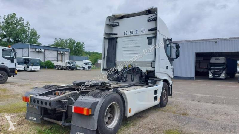 Traktor Iveco