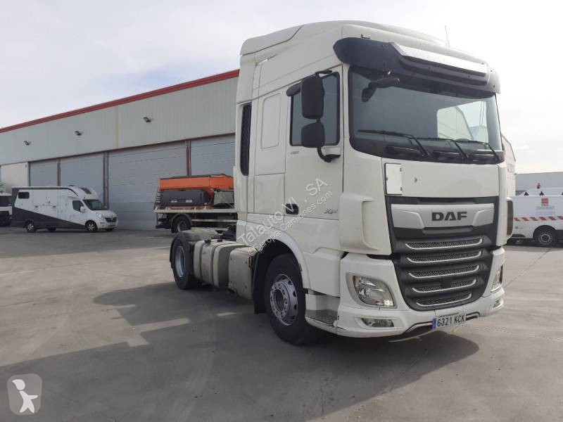 Traktor DAF