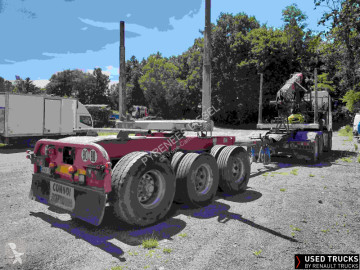 Camion remorque grumier Volvo