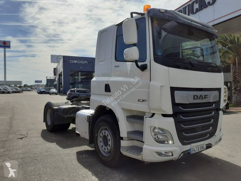 Tracteur DAF