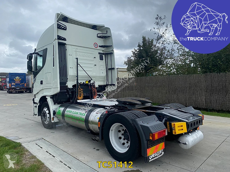 Traktor Iveco 440 S40