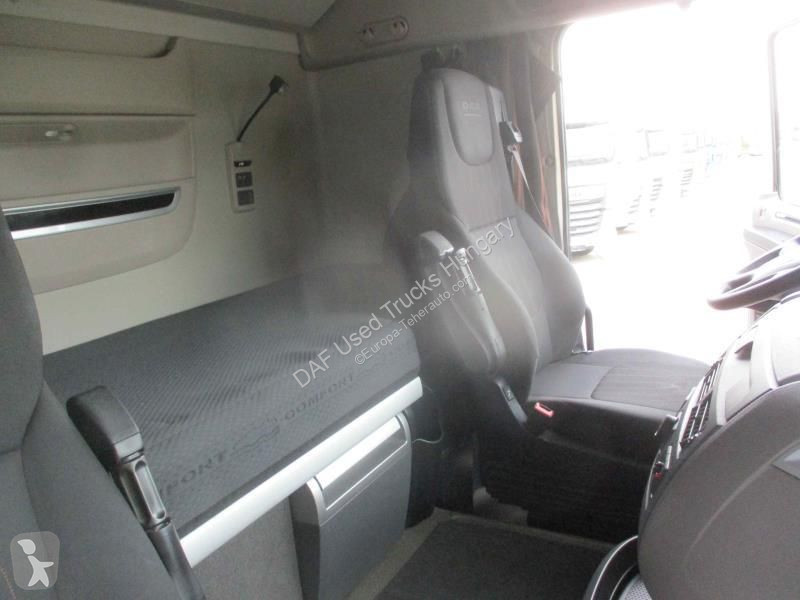 Traktor DAF 530 FT LOW DECK 4X2