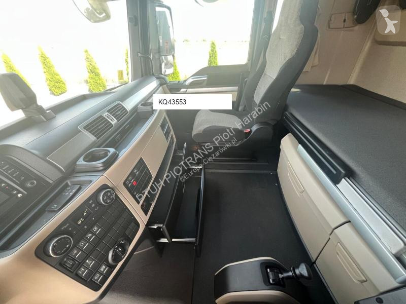 Tahač MAN TGX 18.460 / ADR / RETARDER / NISKI...