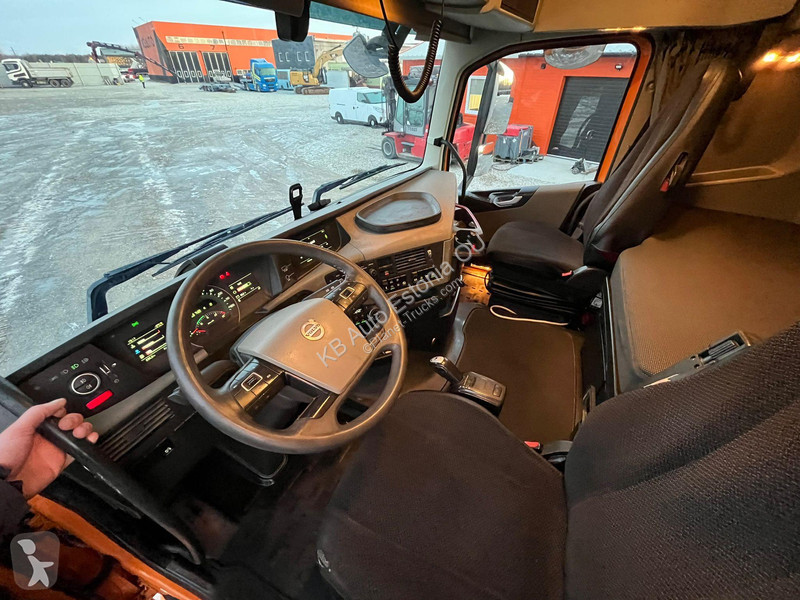 Tahač Volvo FH  6x2 HYDRAULICS