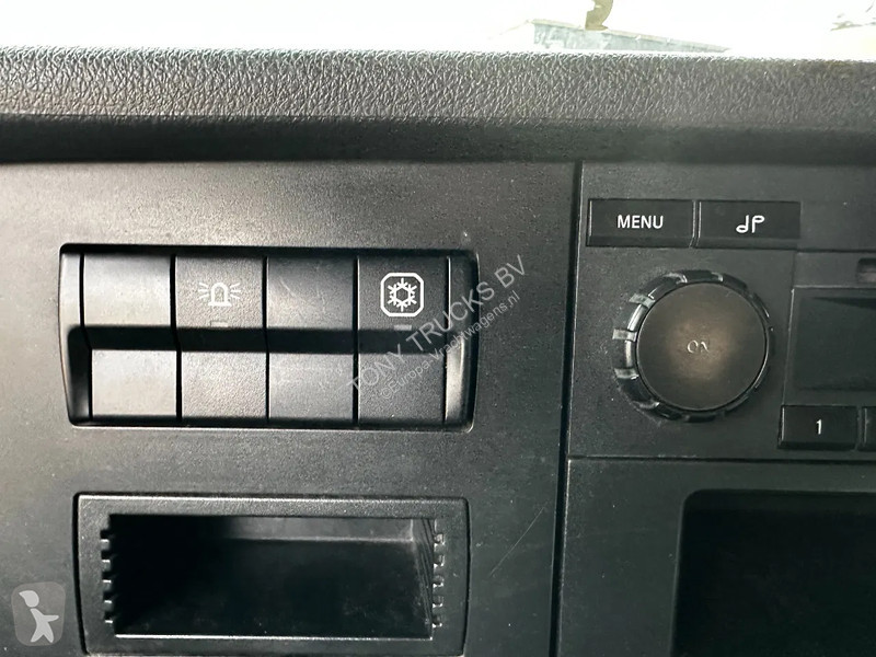 Trekker Mercedes AROCS 3 8X4 Tractor-unit...
