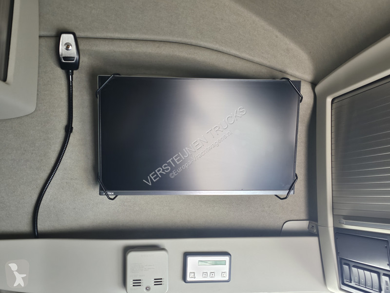 Tahač Volvo 650 / FULL AIR / RETARDER / NL-TRUCK
