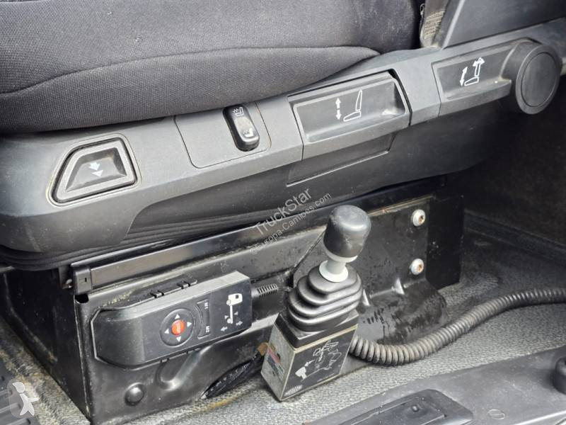 Tracteur Mercedes 2663