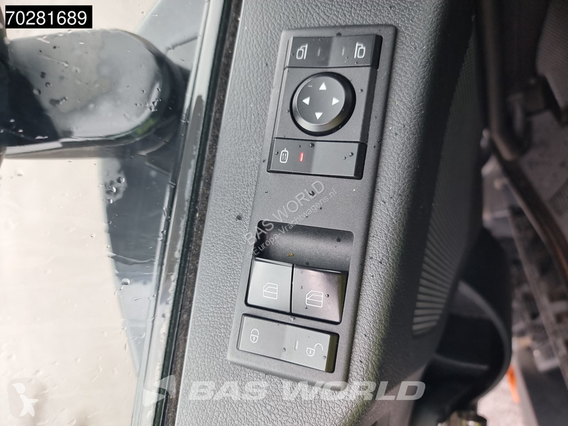 Traktor Mercedes 1851 4X2 BigSpace 2x Tanks
