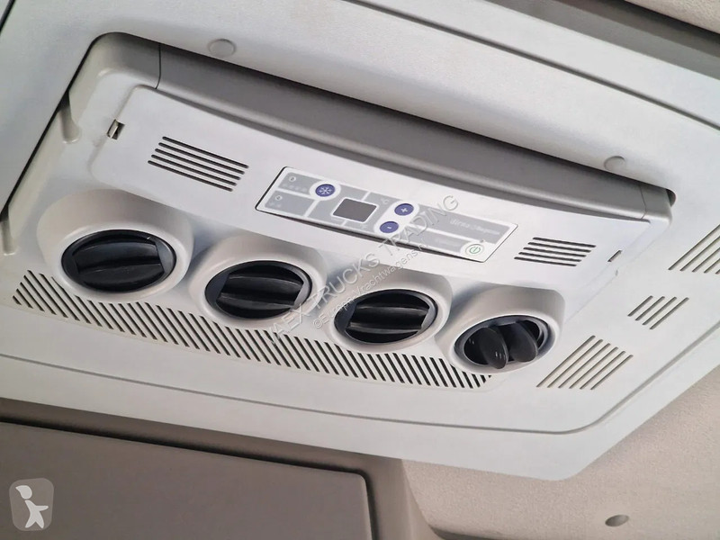 Tahač DAF 530 SpaceCab 4x2 - Night clima - Full...