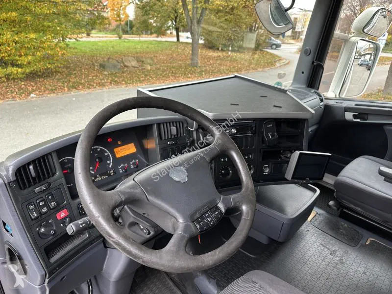 Traktor Scania MEGA 4x2 Topline Intarder TÜV...