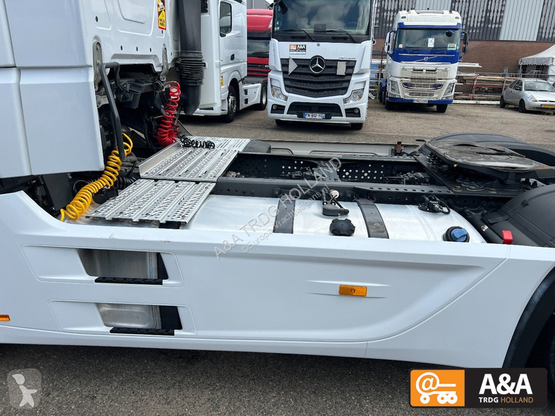 Trattore Stradale Mercedes ACTROS 1845  MP5...