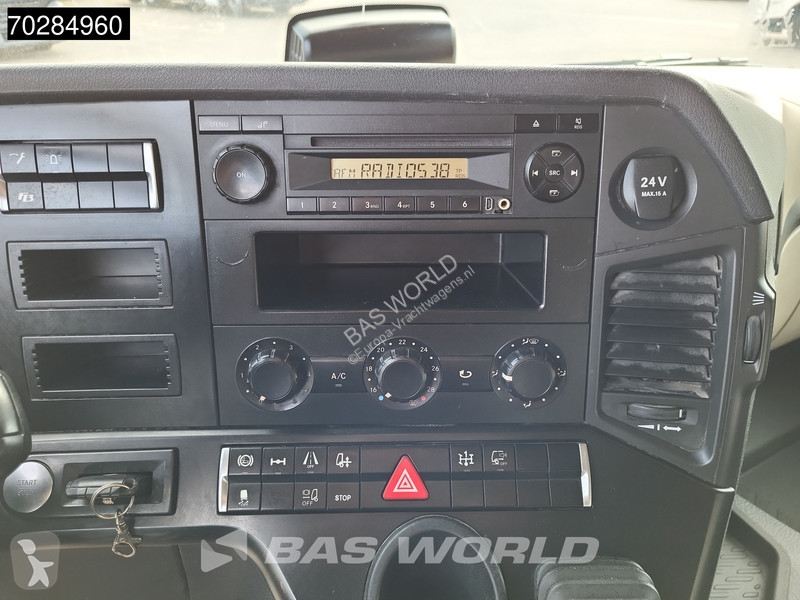 Tractor Mercedes 1845 4X2 ClassicSpace Retarder...
