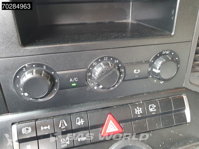 Traktor Mercedes 1845 4X2 ClassicSpace Retarder...