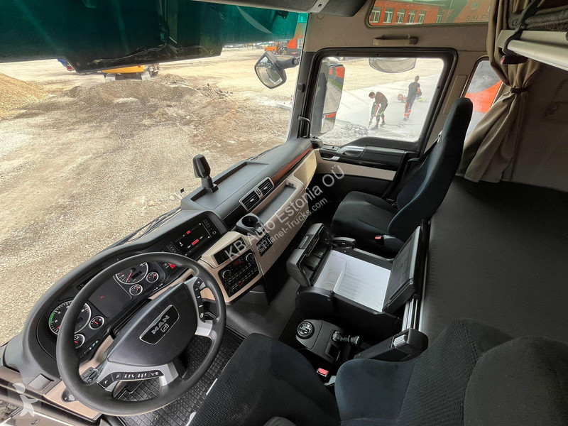 Traktor MAN 28.580 6x2 XXL CAB / INTARDER /...